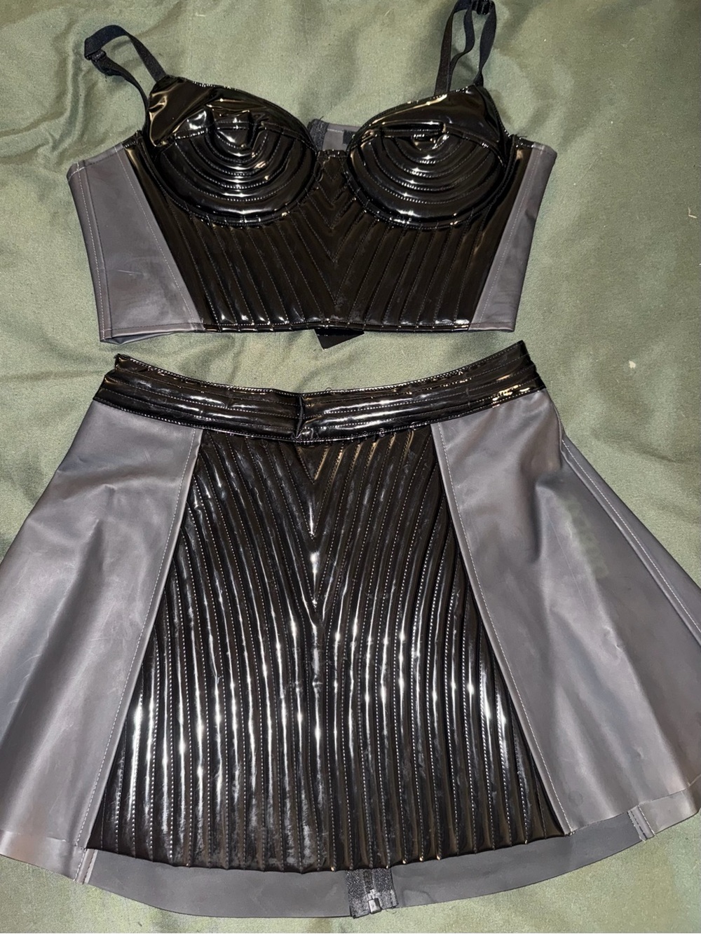 Club Exx - MASOCHISTIC MAGIC MINI SKIRT AND CORSET TOP - MATCHING SET - Small